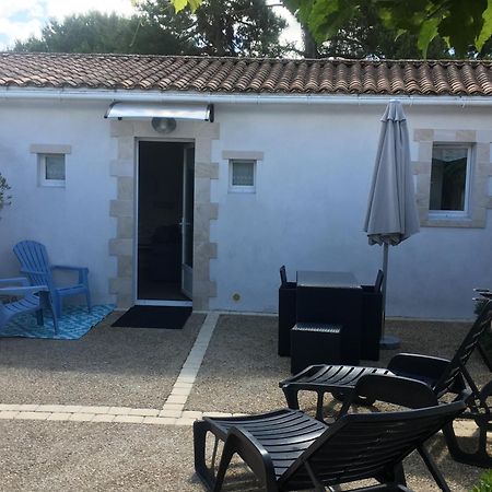 La Petite Maison sur l'Ile de Ré La Flotte Extérieur photo