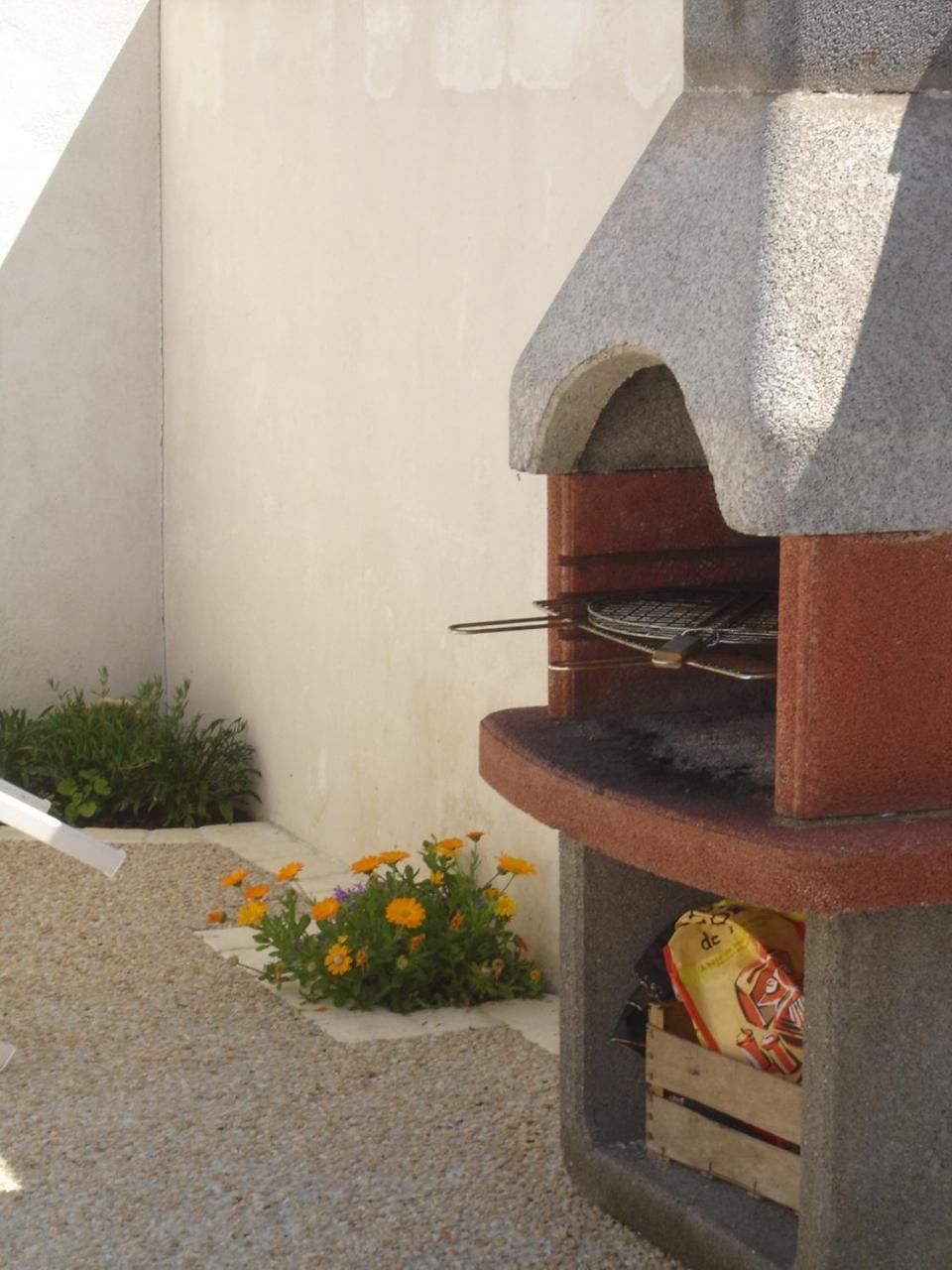 La Petite Maison sur l'Ile de Ré La Flotte Extérieur photo