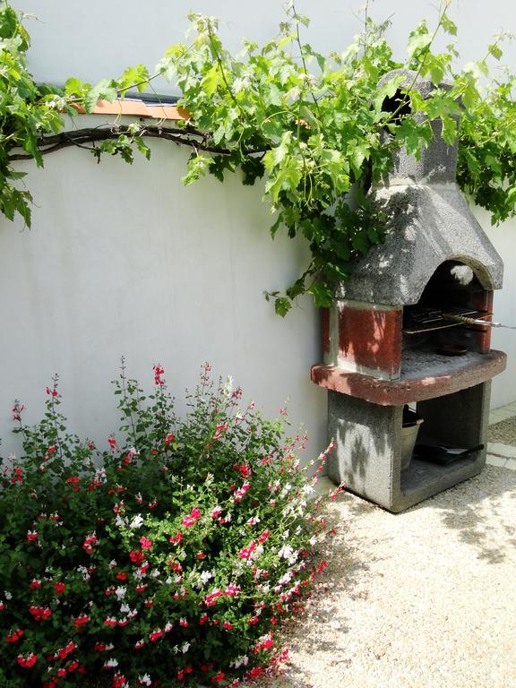 La Petite Maison sur l'Ile de Ré La Flotte Extérieur photo
